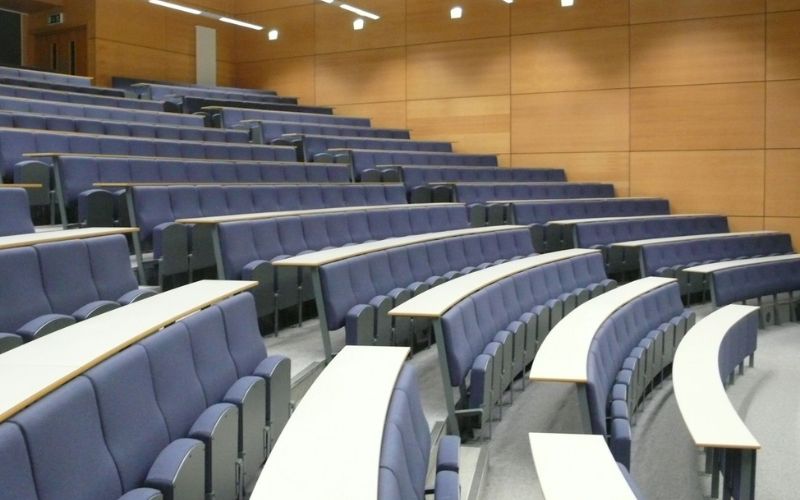 Konferans ve Toplantı Salonu Sandalye Seçimi
