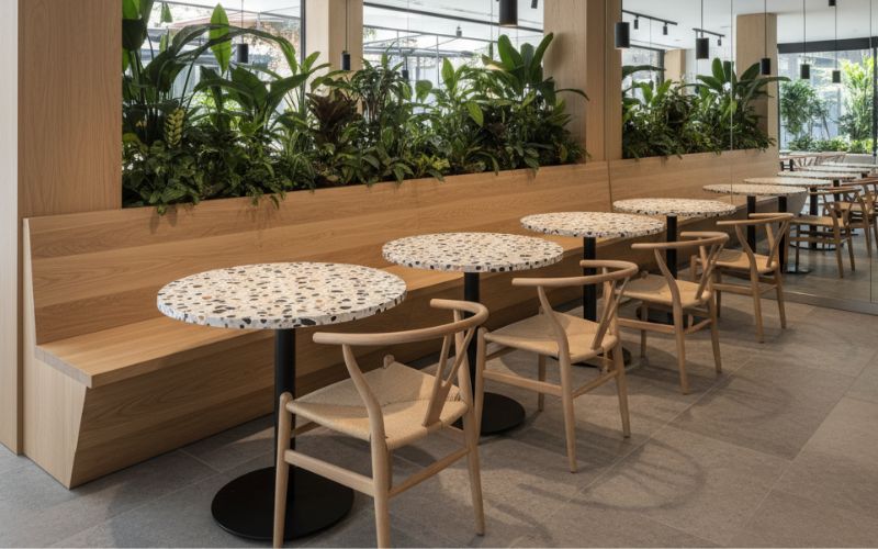Küçük Cafelerde Alanı Verimli Kullanmanın Mobilya İpuçları
